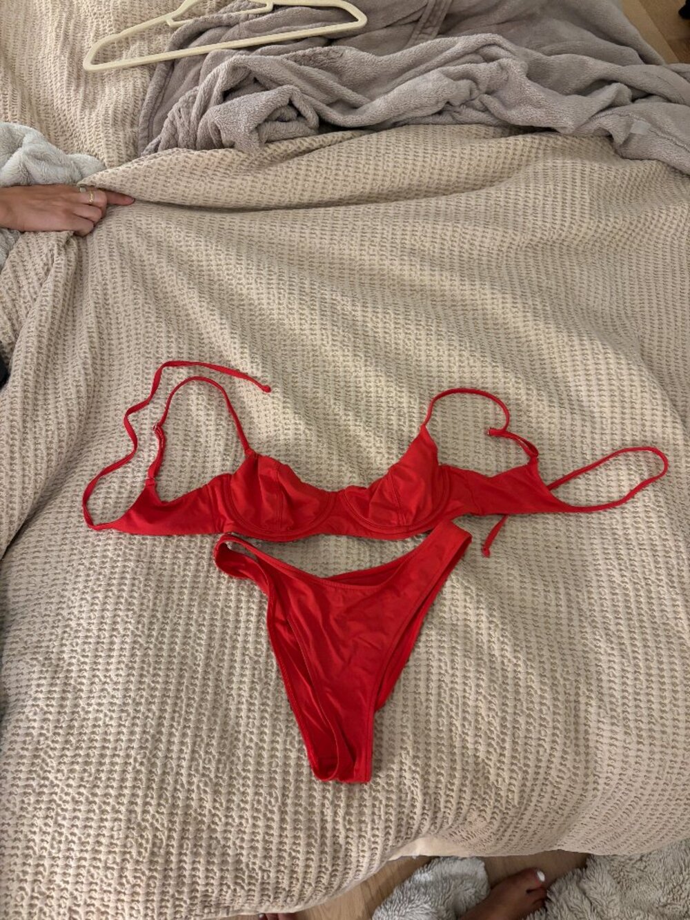 Red Frankies Bikinis Bikini Set Size Small